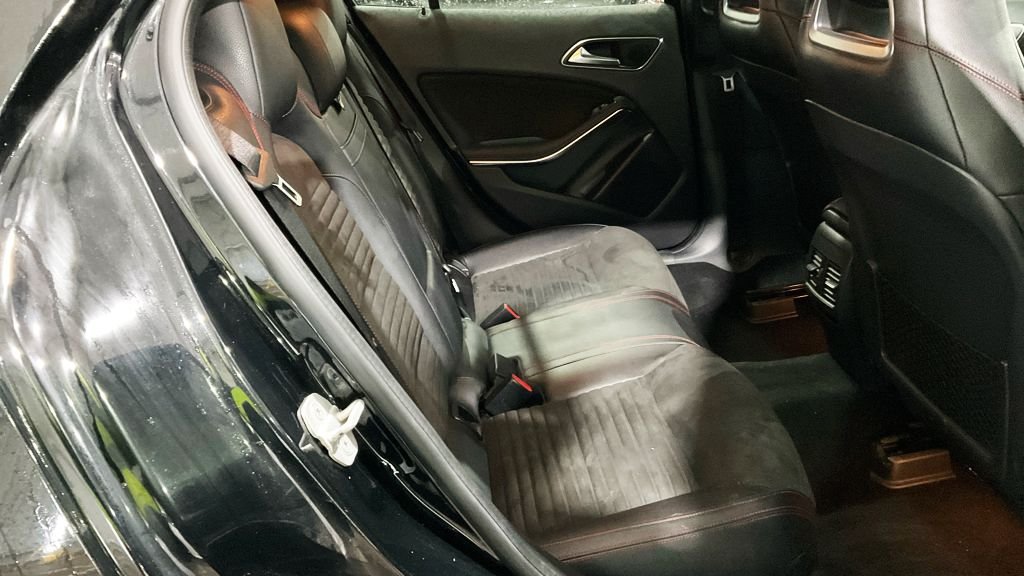 Used Mercedes-Benz GLA 2015 for sale - 77250789: Photo 12