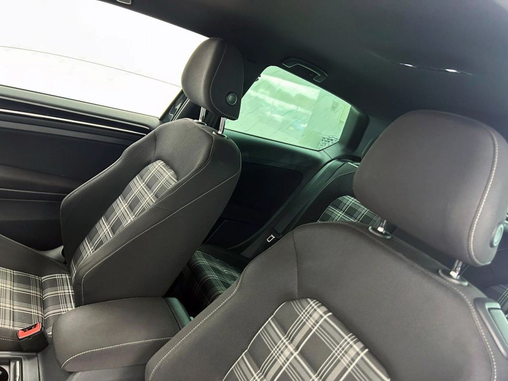 Used Volkswagen Golf 2016 for sale - 76081044: Photo 12
