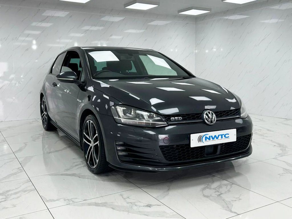 Used Volkswagen Golf 2016 for sale - 76081044: Photo 2