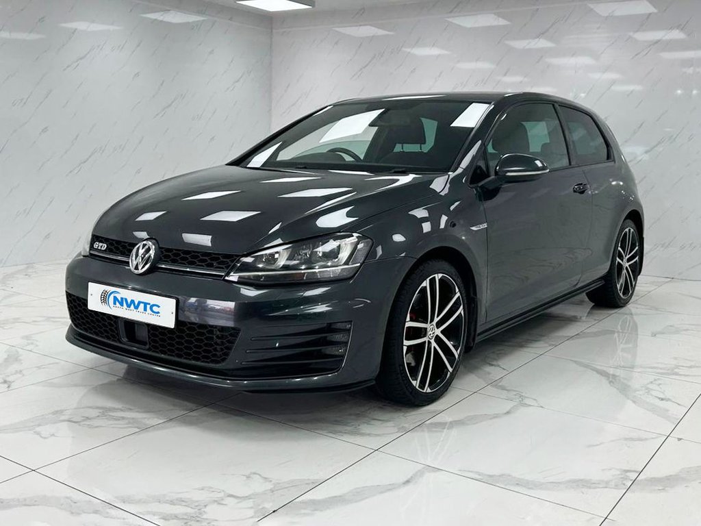 Used Volkswagen Golf 2016 for sale - 76081044: Photo 5