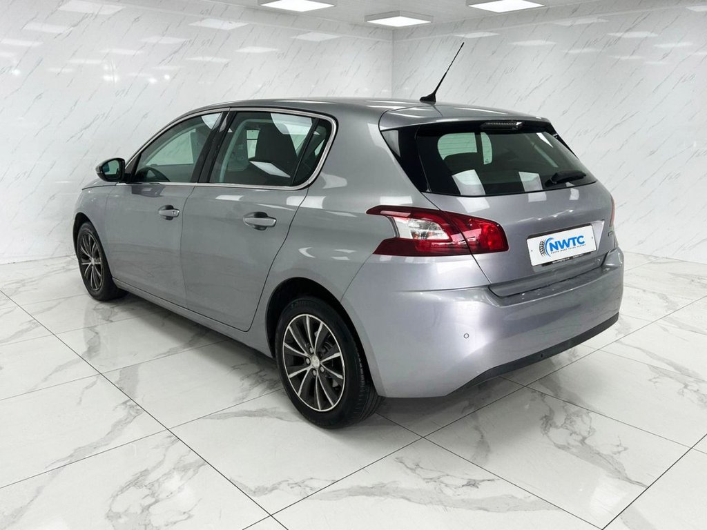 Used Peugeot 308 2016 for sale - 77038215: Photo 10