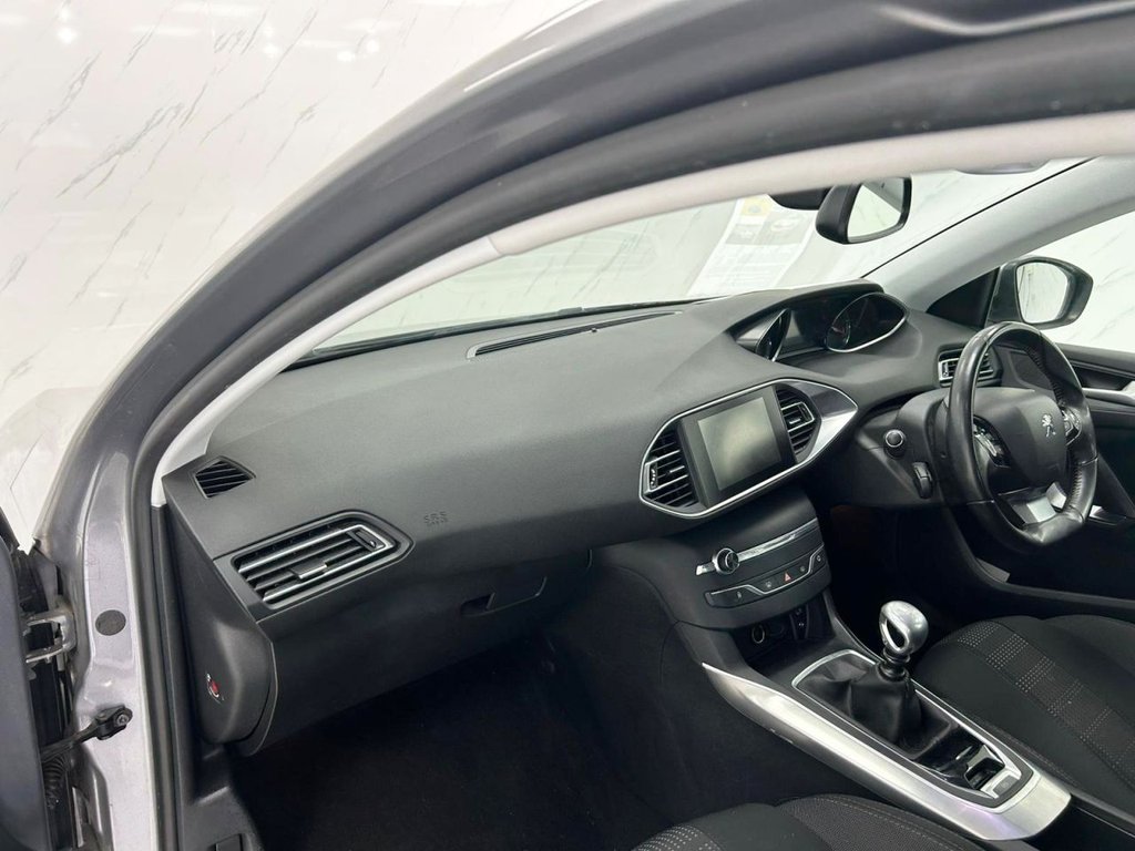 Used Peugeot 308 2016 for sale - 77038215: Photo 12