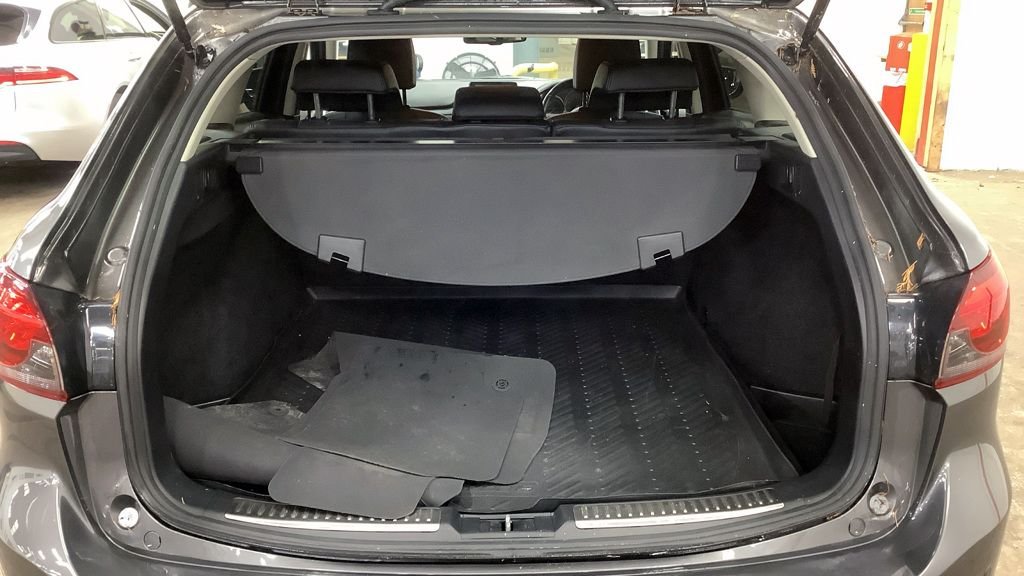 Used Mazda Mazda6 2017 for sale - 76386529: Photo 11