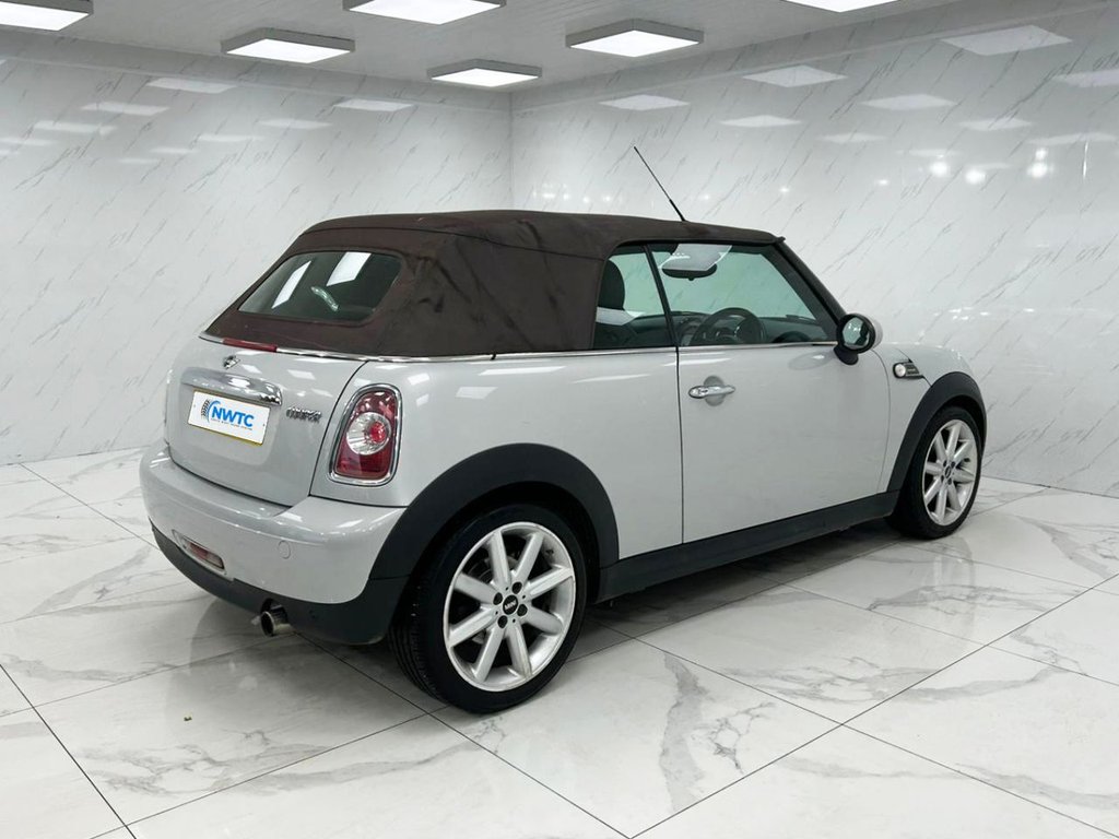 Used MINI Convertible 2015 for sale - 76535574: Photo 12
