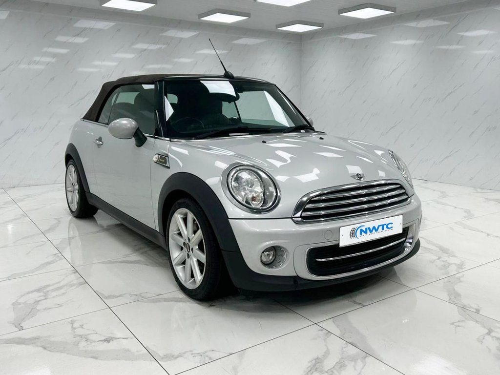 Used MINI Convertible 2015 for sale - 76535574: Photo 3
