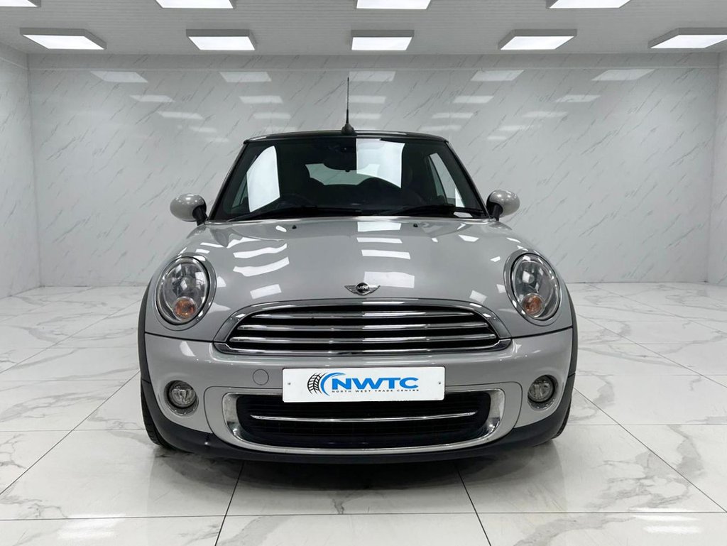 Used MINI Convertible 2015 for sale - 76535574: Photo 4