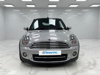 Used MINI Convertible 2015 for sale - 76535574: Photo
