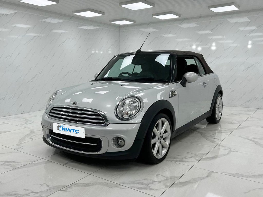 Used MINI Convertible 2015 for sale - 76535574: Photo 5