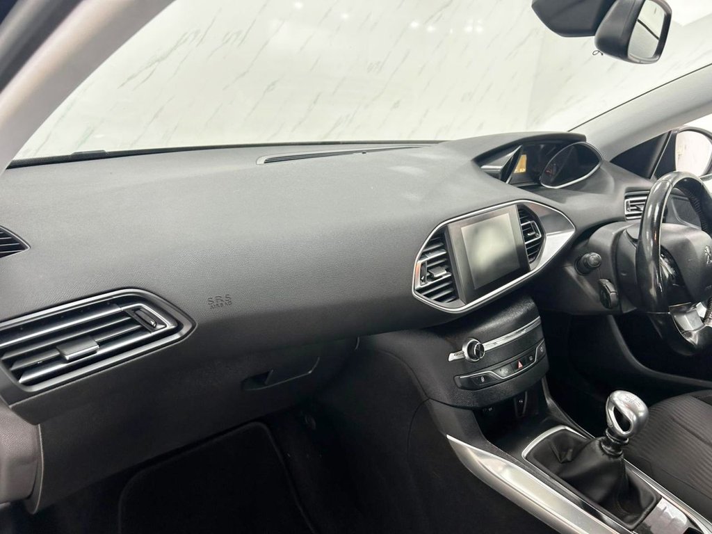 Used Peugeot 308 SW 2015 for sale - 75715865: Photo 12