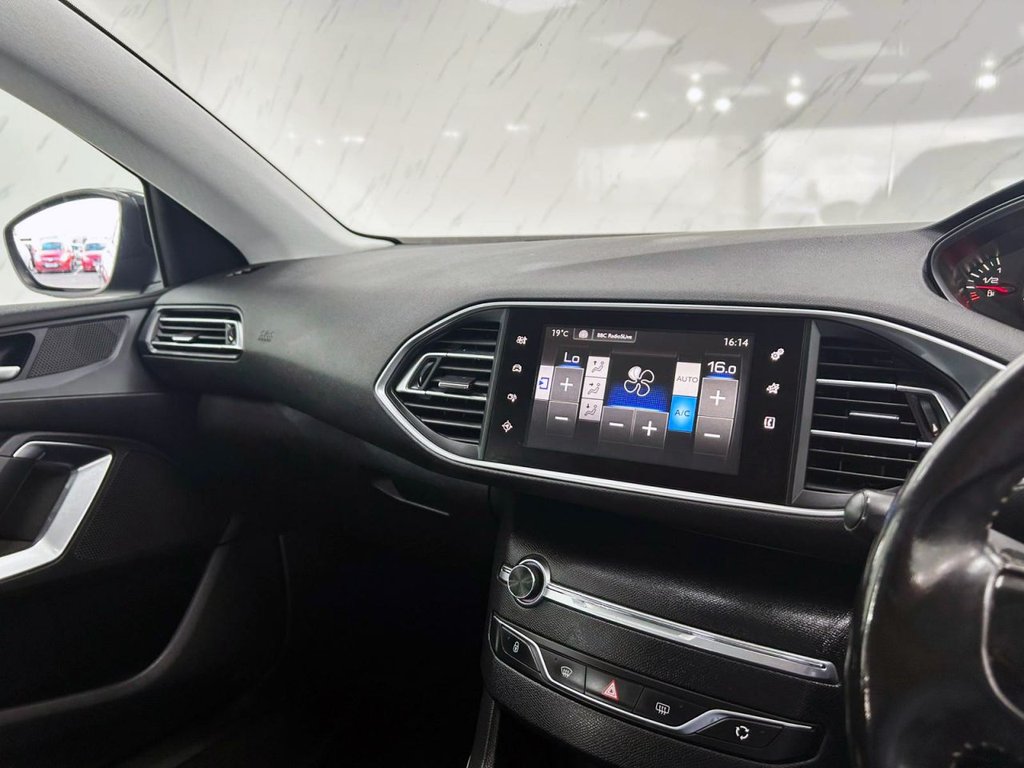 Used Peugeot 308 SW 2015 for sale - 75715865: Photo 13