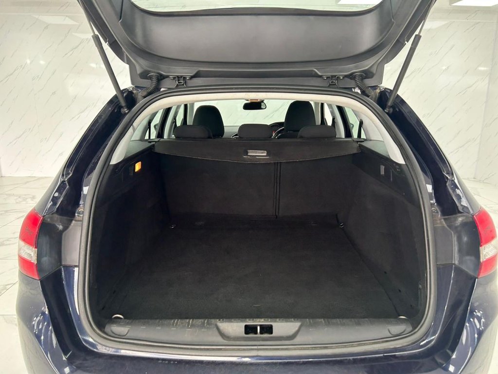 Used Peugeot 308 SW 2015 for sale - 75715865: Photo 18