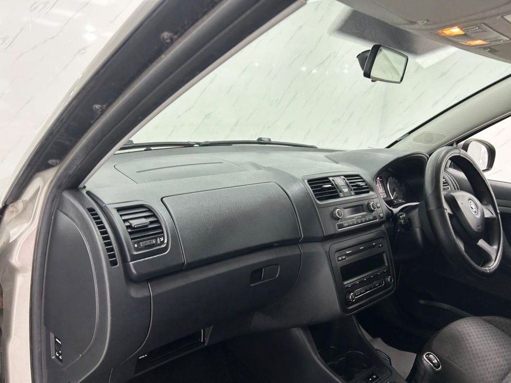 Used Skoda Fabia 2013 for sale - 76686028: Photo 12