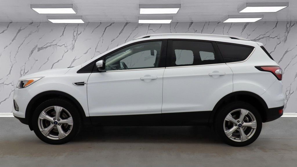 Used Ford Kuga 2017 for sale - 77140199: Photo 7