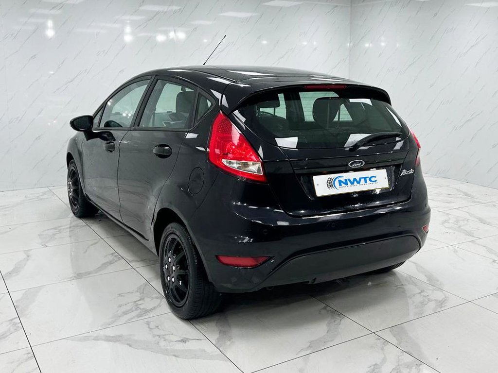 Used Ford Fiesta 2010 for sale - 77608438: Photo 7