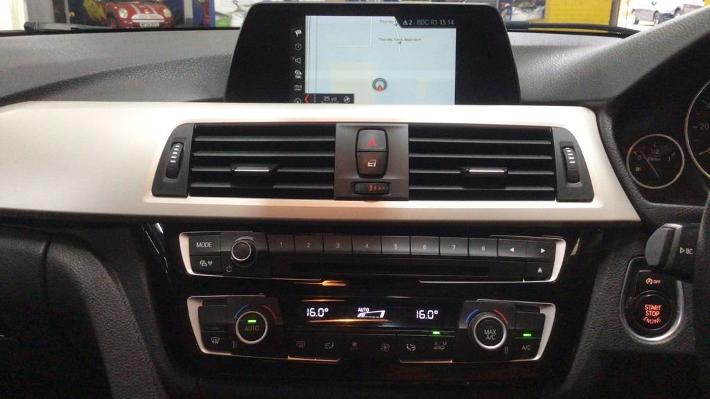 Used BMW 3 Series 2017 for sale - 76482516: Photo 8