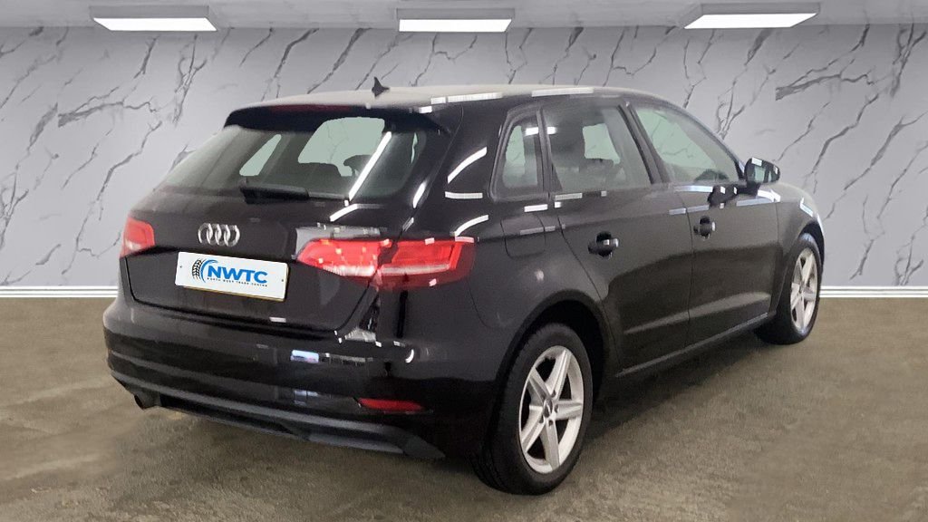 Used Audi A3 2019 for sale - 76417434: Photo 5