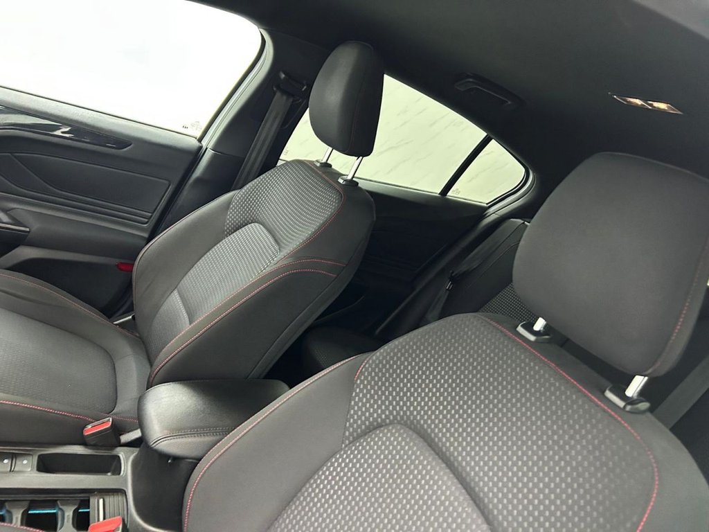 Used Ford Focus 2018 for sale - 76724954: Photo 12