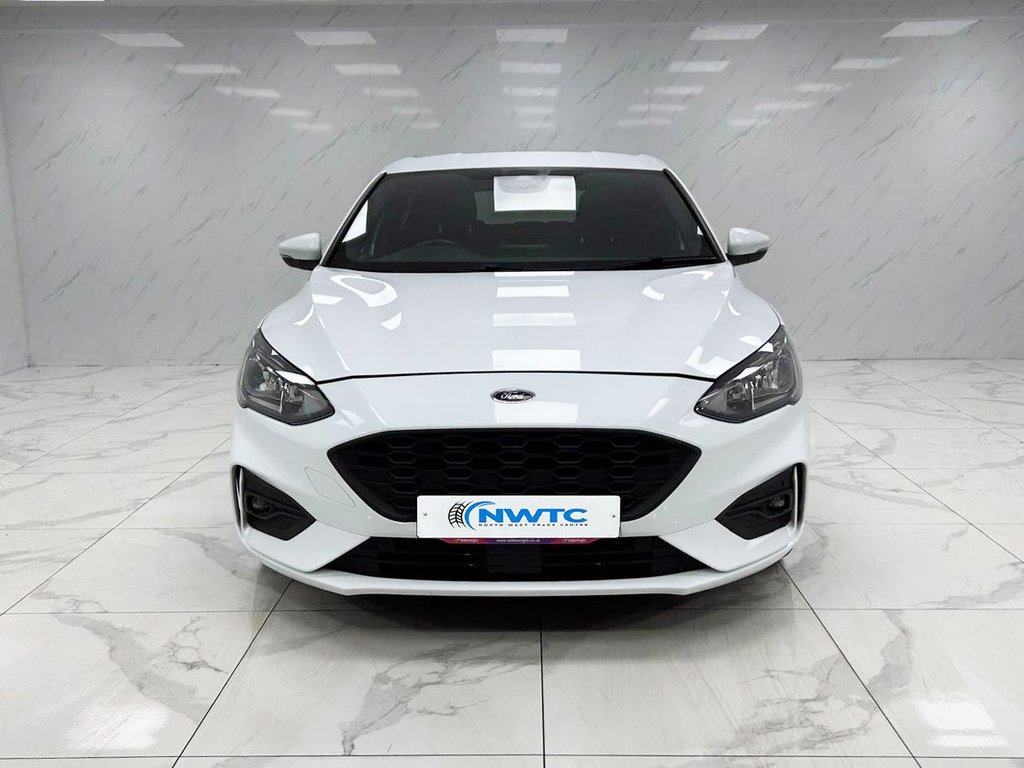 Used Ford Focus 2018 for sale - 76724954: Photo 3