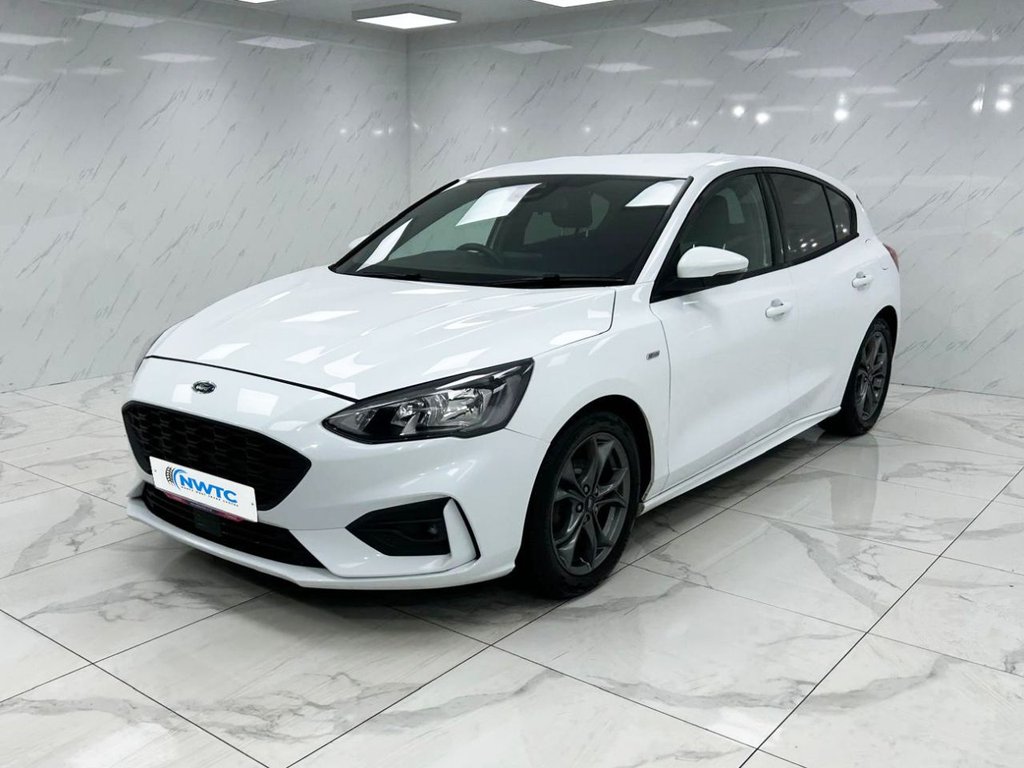 Used Ford Focus 2018 for sale - 76724954: Photo 4