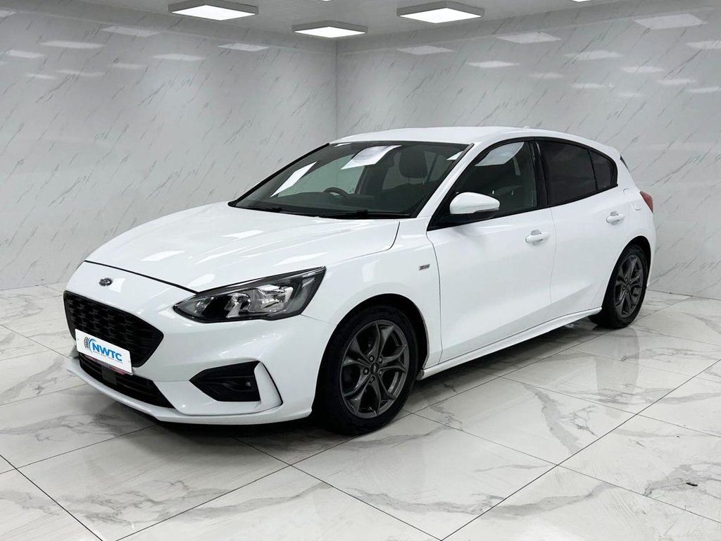 Used Ford Focus 2018 for sale - 76724954: Photo 5