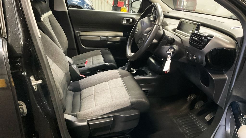 Used Citroen C4 Cactus 2020 for sale - 77464135: Photo 13