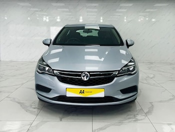 Used Vauxhall Astra 2017 for sale - 76185239: Photo 3