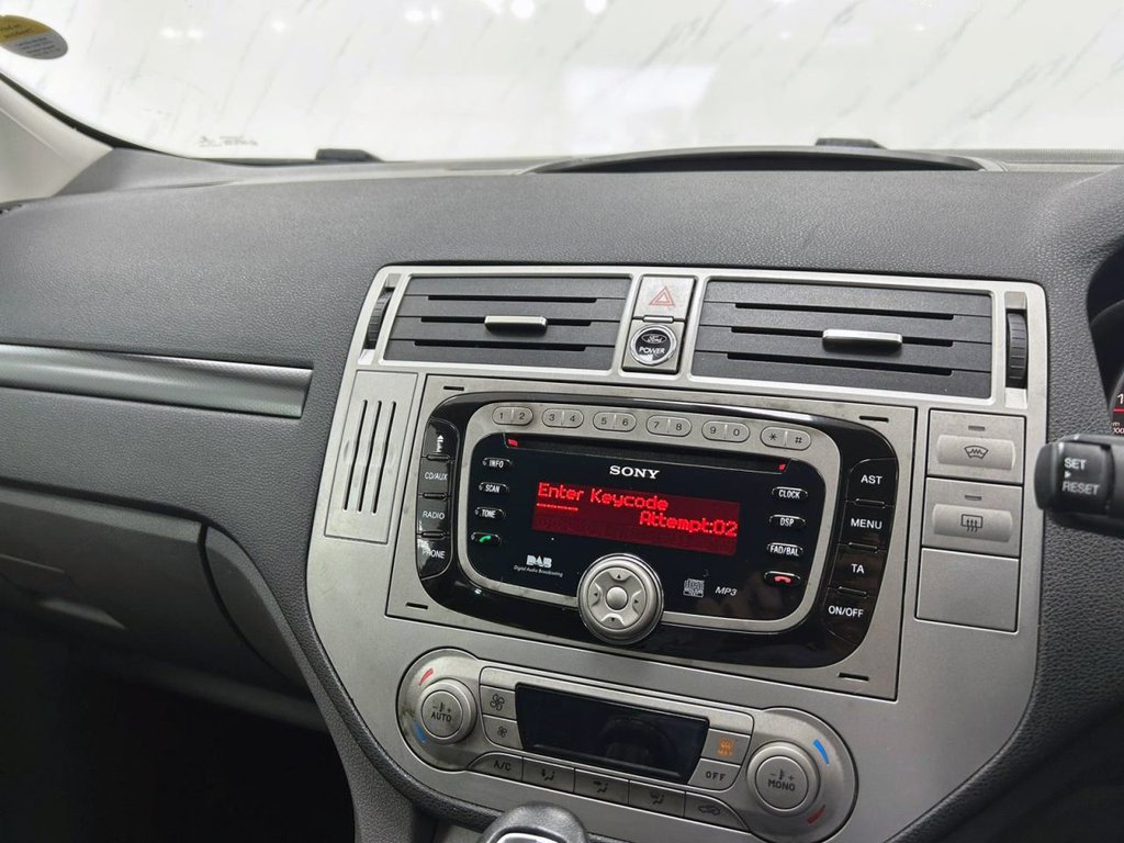 Used Ford Kuga 2012 for sale - 76395998: Photo 13