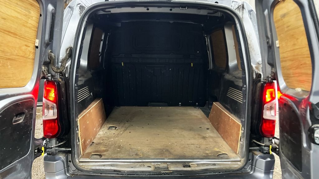 Used Peugeot Partner 2021 for sale - 76740357: Photo 12