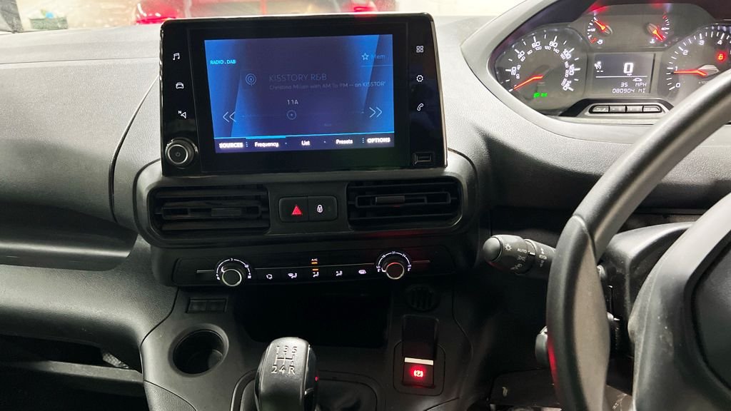 Used Peugeot Partner 2021 for sale - 76740357: Photo 8