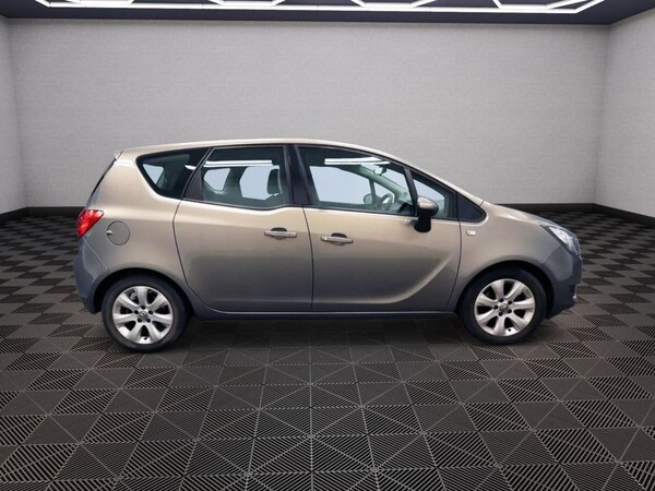 Used Vauxhall Meriva 2016 for sale - 76223537: Photo 5