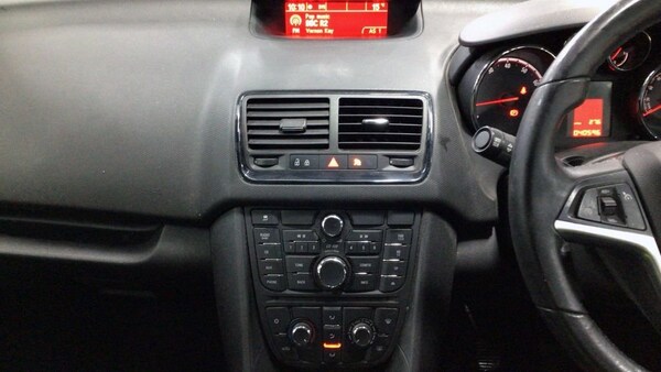 Used Vauxhall Meriva 2016 for sale - 76223537: Photo 8