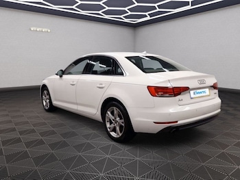 Used Audi A4 2016 for sale - 76081031: Photo 3