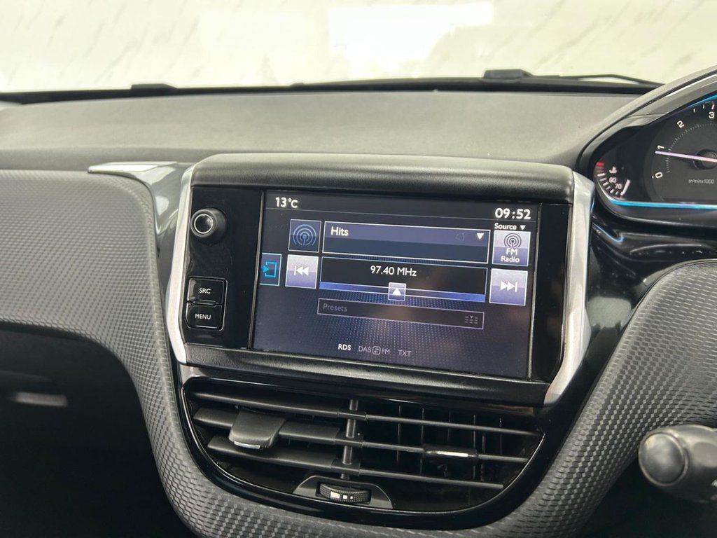 Used Peugeot 2008 2015 for sale - 78017098: Photo 14