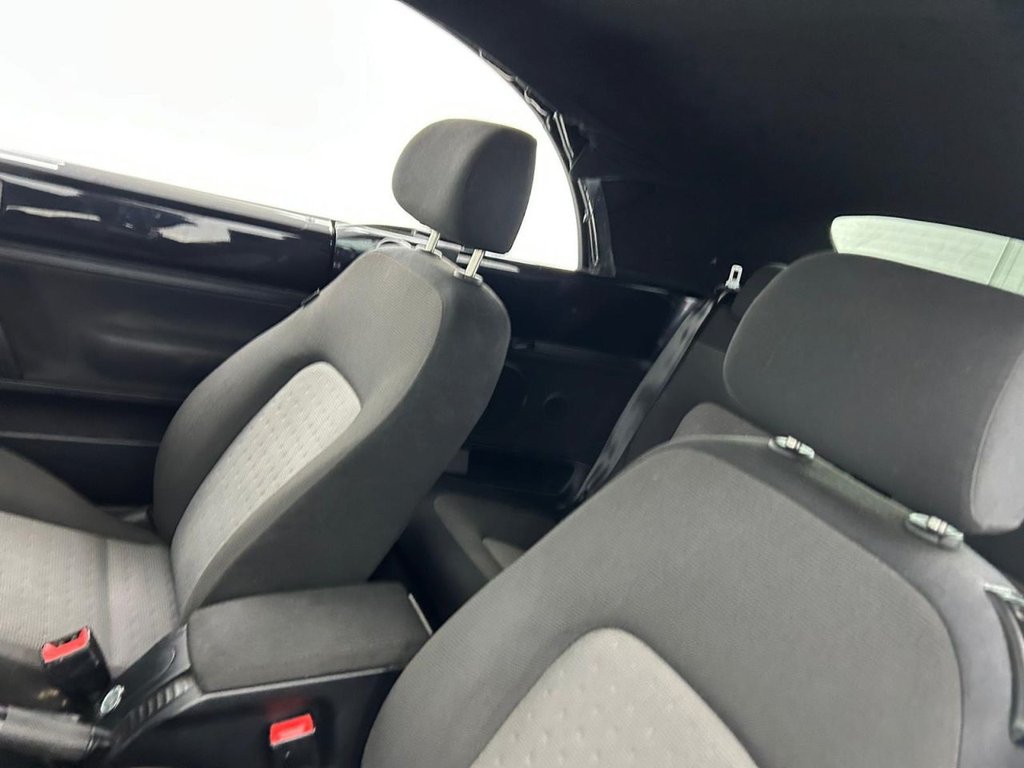 Used Volkswagen Beetle 2010 for sale - 76266686: Photo 13