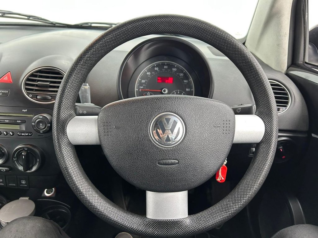 Used Volkswagen Beetle 2010 for sale - 76266686: Photo 18