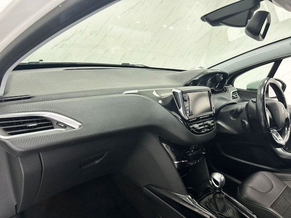 Used Peugeot 2008 2019 for sale - 75777364: Photo 13