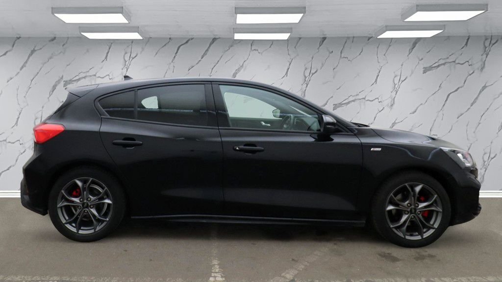Used Ford Focus 2021 for sale - 76711036: Photo 6