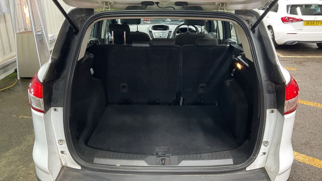 Used Ford Kuga 2014 for sale - 77263789: Photo 13