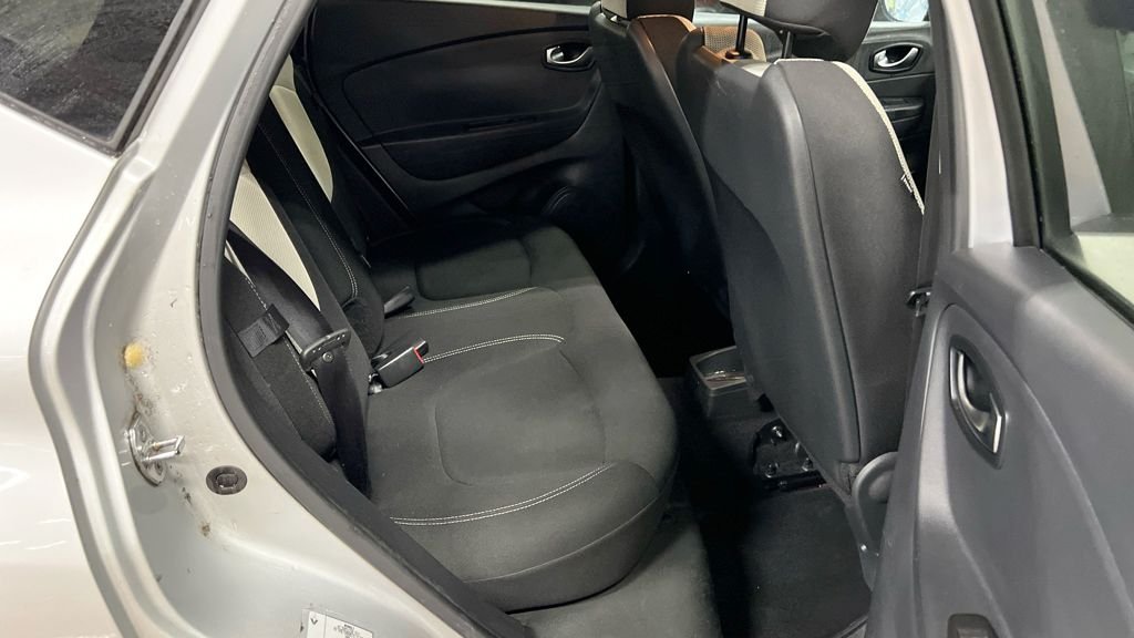 Used Renault Captur 2018 for sale - 76356889: Photo 11