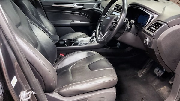 Used Ford Mondeo 2015 for sale - 76291795: Photo 11