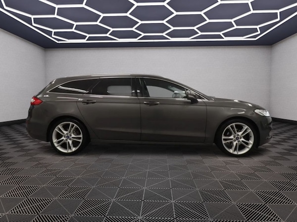 Used Ford Mondeo 2015 for sale - 76291795: Photo 6