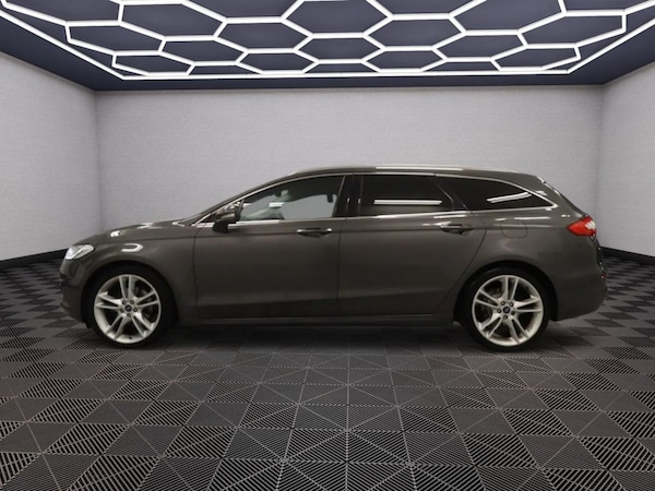 Used Ford Mondeo 2015 for sale - 76291795: Photo 7