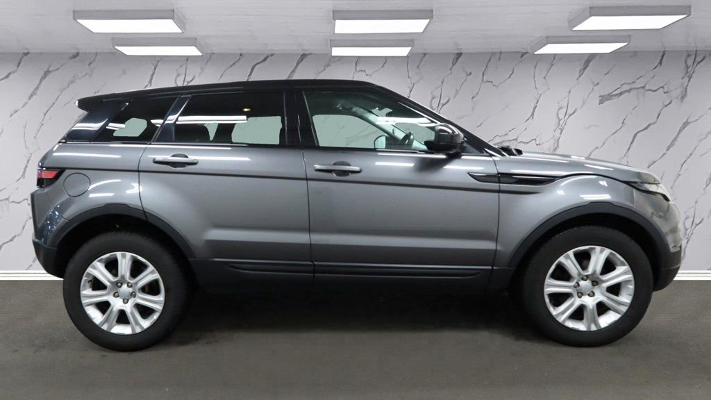 Used Land Rover Range Rover Evoque 2017 for sale - 77172327: Photo 6