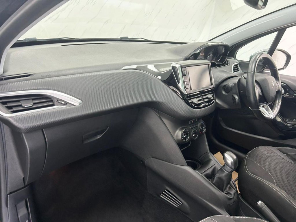 Used Peugeot 208 2018 for sale - 77152954: Photo 13