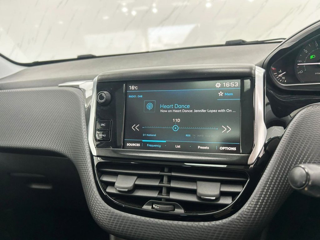 Used Peugeot 208 2018 for sale - 77152954: Photo 16