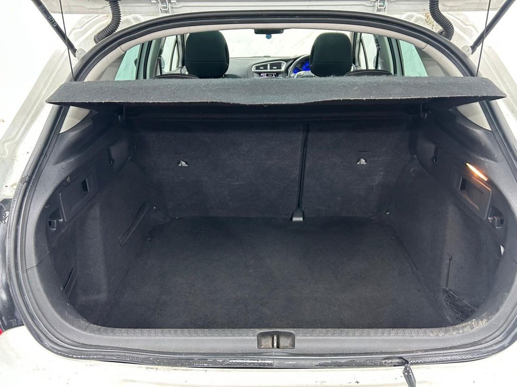 Used Citroen C4 2014 for sale - 77121773: Photo 11