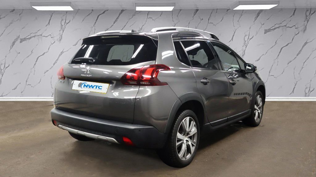 Used Peugeot 2008 2018 for sale - 76417277: Photo 5