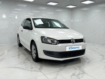 Used Volkswagen Polo 2010 for sale - 75911333: Photo