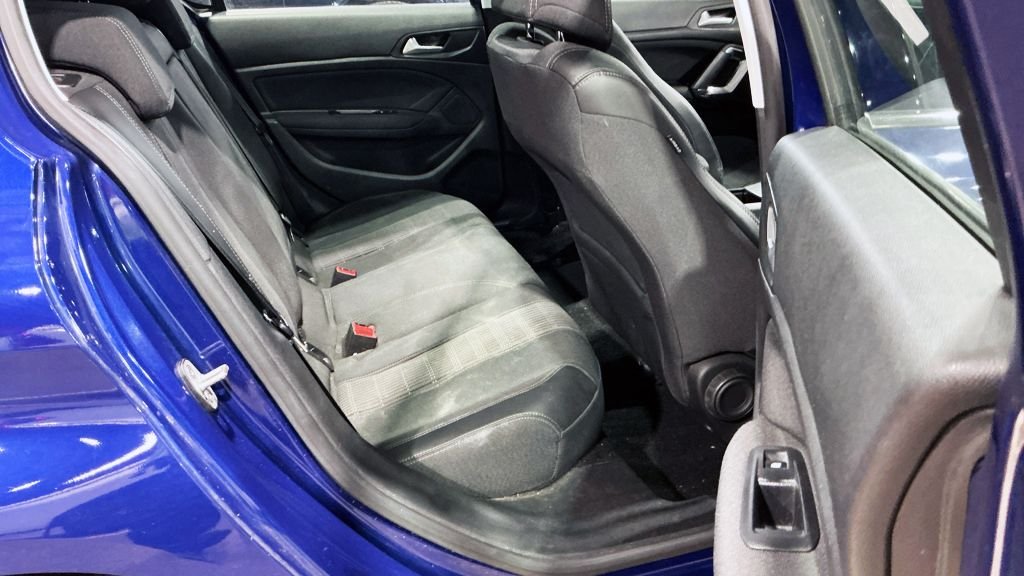 Used Peugeot 308 2017 for sale - 76386531: Photo 11