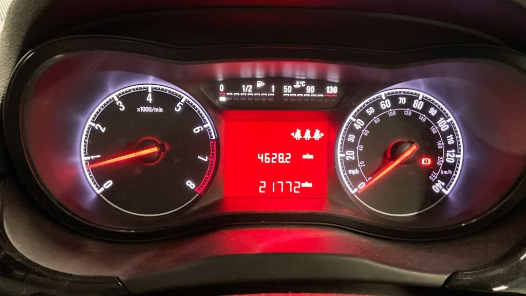 Used Vauxhall Corsa 2017 for sale - 77463966: Photo 12